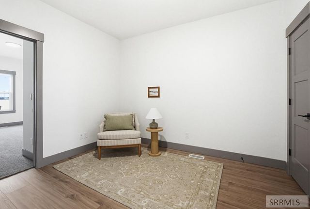 4929 N Beach Dr, Idaho Falls, ID 83401