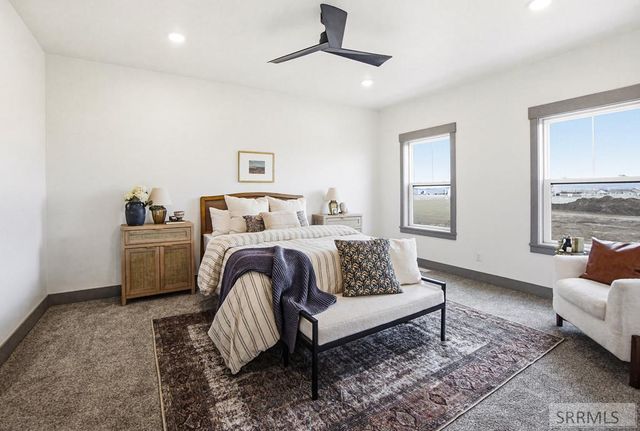 4929 N Beach Dr, Idaho Falls, ID 83401