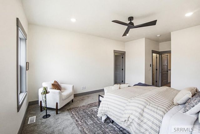 4929 N Beach Dr, Idaho Falls, ID 83401