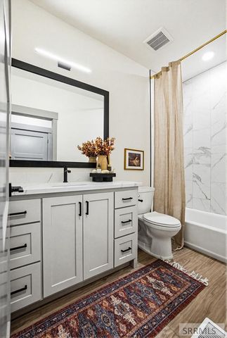 4929 N Beach Dr, Idaho Falls, ID 83401