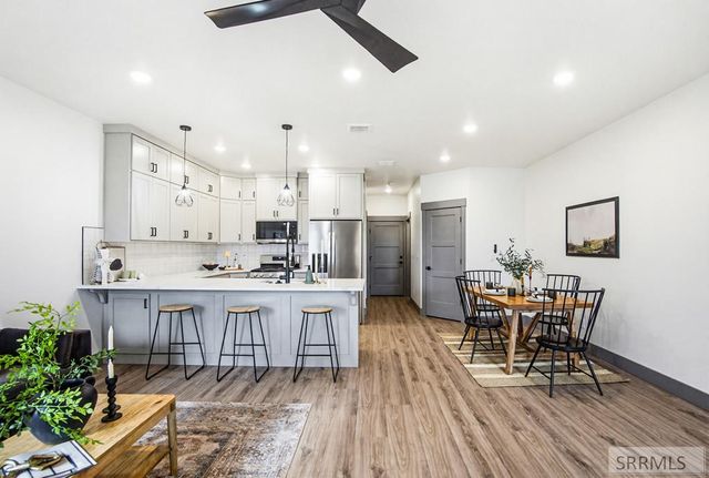 4929 N Beach Dr, Idaho Falls, ID 83401