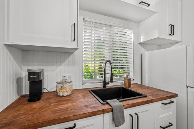 1017 SW 4th Street, Fort Lauderdale, FL 33312