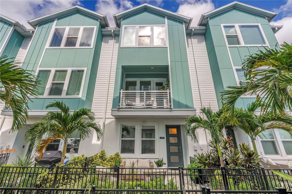 2873 1ST AVENUE S, St Petersburg, FL 33712