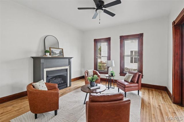 3010 College Avenue, Alton, IL 62002