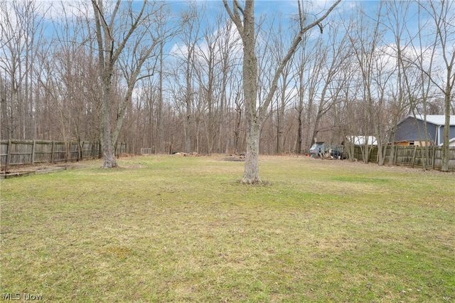 5789 E Law Road, Valley City, OH 44280