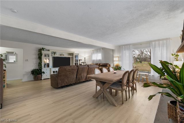 5789 E Law Road, Valley City, OH 44280