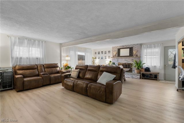 5789 E Law Road, Valley City, OH 44280