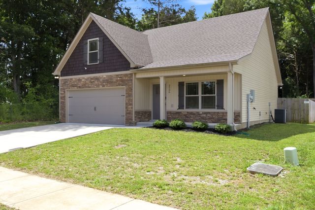 2506 Red Barn Rd, Christiana, TN 37037