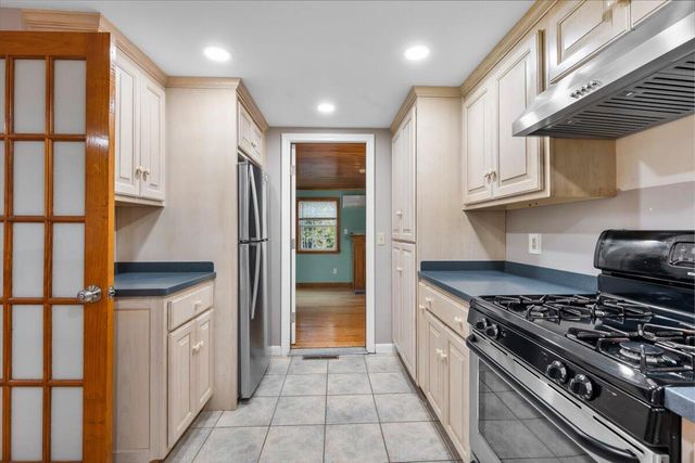 28 Merganser Lane, West Yarmouth, MA 02673