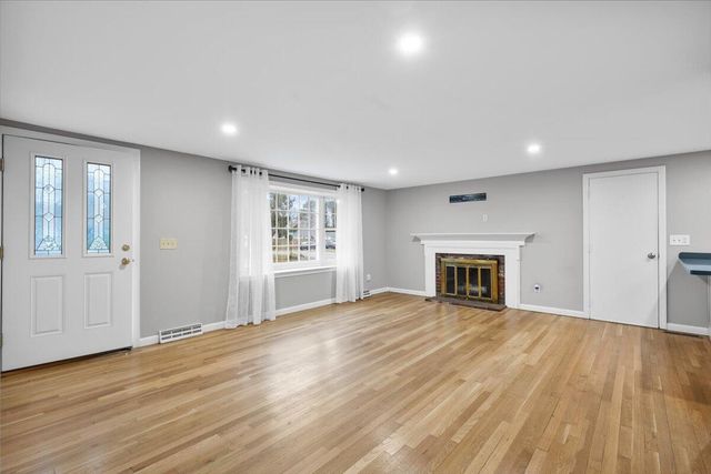 28 Merganser Lane, West Yarmouth, MA 02673