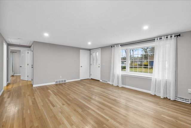 28 Merganser Lane, West Yarmouth, MA 02673