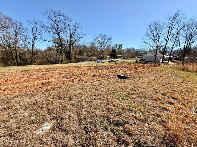 101 Tall Oaks Court, Kingsport, TN 37663