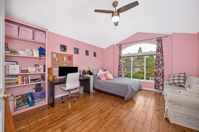 100 Bayline Circle, Folsom, CA 95630