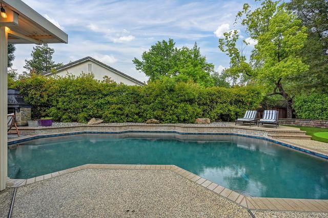 100 Bayline Circle, Folsom, CA 95630