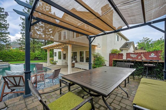 100 Bayline Circle, Folsom, CA 95630