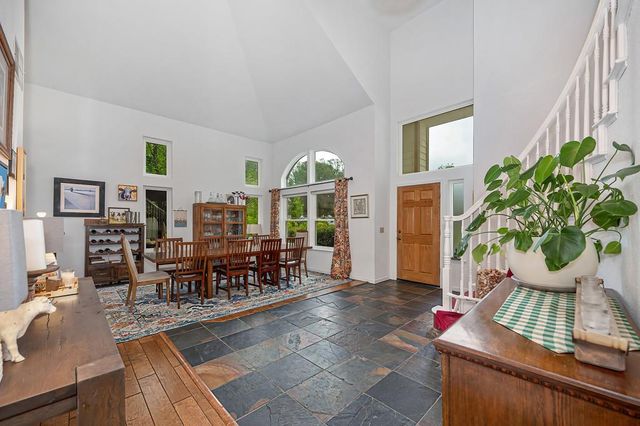 100 Bayline Circle, Folsom, CA 95630