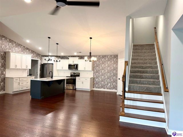 116 B Legacy Court, Elizabethtown, KY 42701