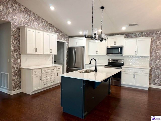 116 B Legacy Court, Elizabethtown, KY 42701