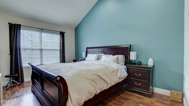 53 Winged Foot Court, Howell, NJ 07731