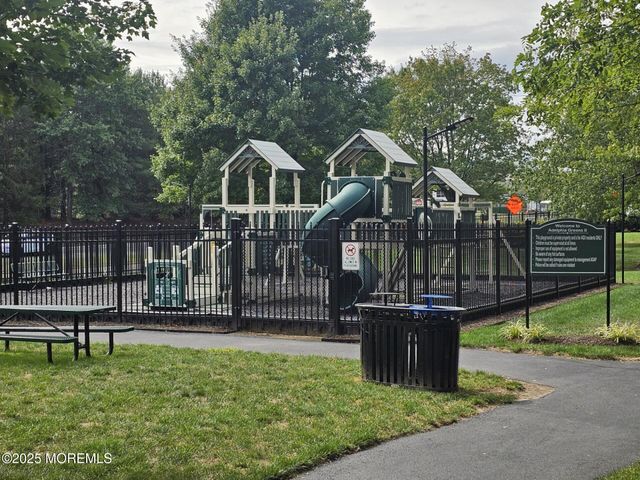 53 Winged Foot Court, Howell, NJ 07731