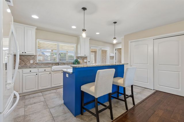 8106 Woodside Road, Rowlett, TX 75088