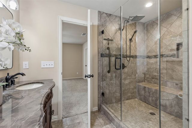 8106 Woodside Road, Rowlett, TX 75088