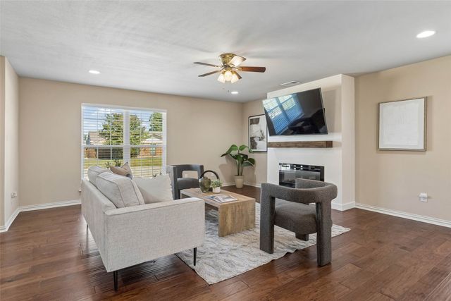 8106 Woodside Road, Rowlett, TX 75088