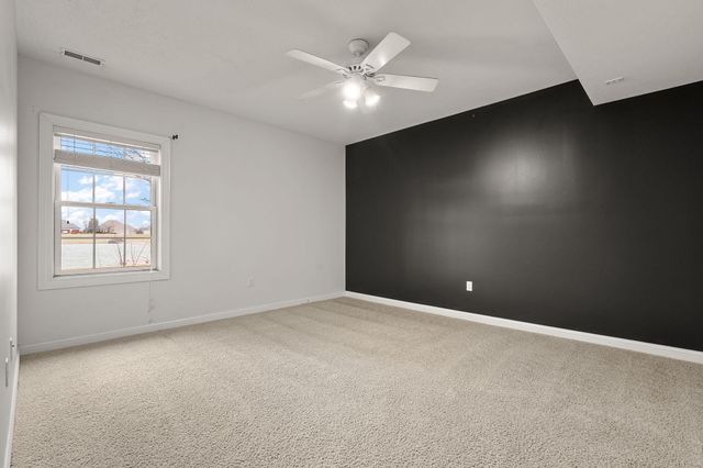 8331 Doubletree Drive N, Crown Point, IN 46307