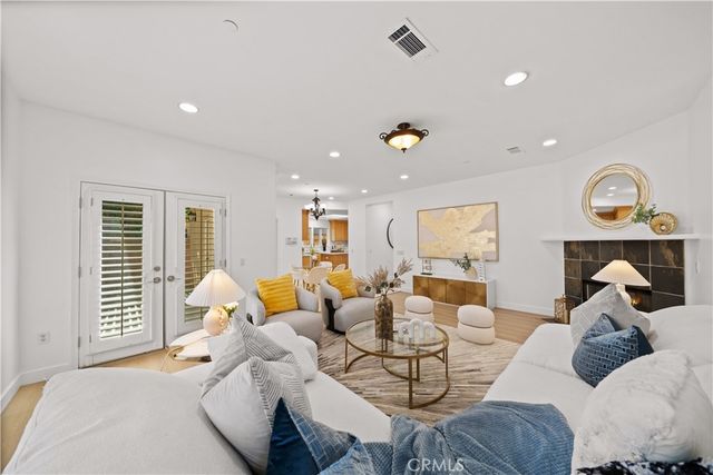 824 Ocean View Avenue, Monrovia, CA 91016