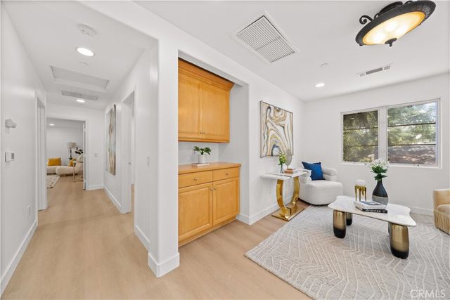 824 Ocean View Avenue, Monrovia, CA 91016