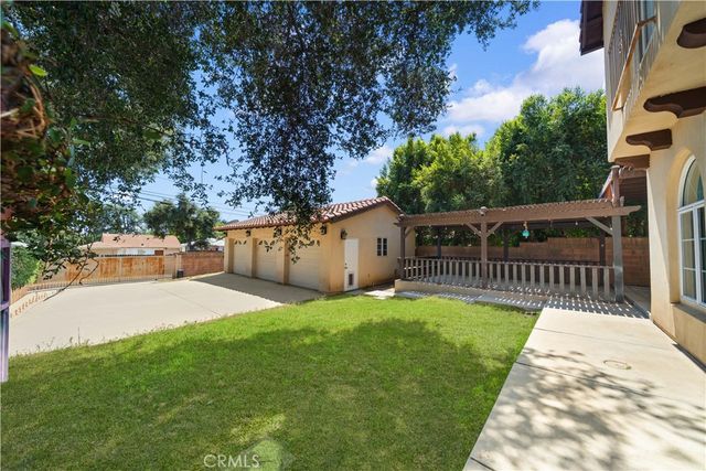 824 Ocean View Avenue, Monrovia, CA 91016