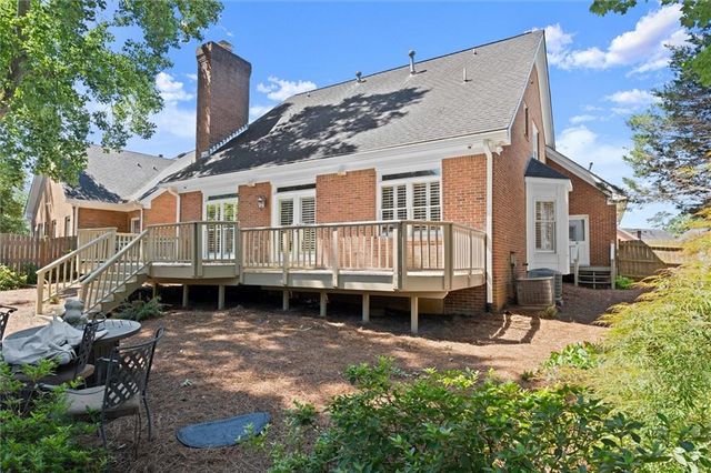 567 N Palisades Circle SE, Marietta, GA 30067