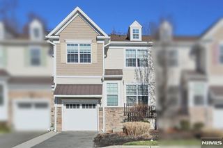 4 Masterson Court 4, Waldwick, NJ 07463