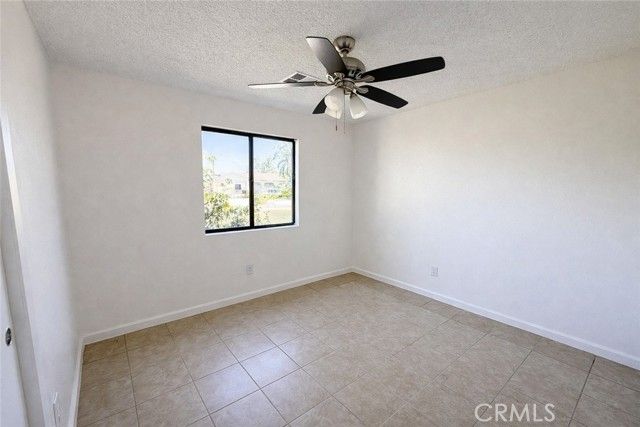 7601 Letty, Lamont, CA 93241