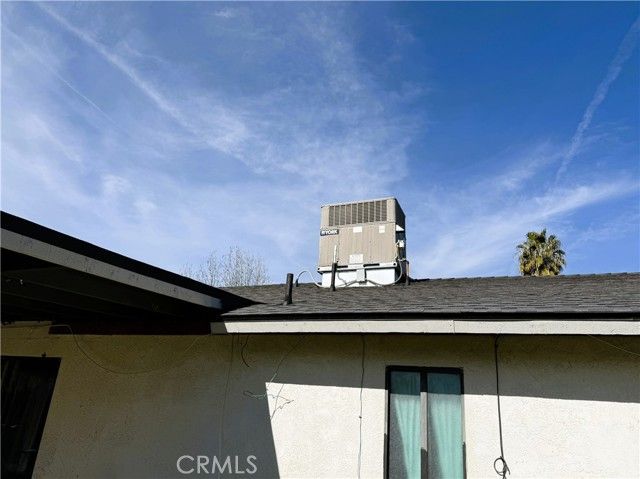 7601 Letty, Lamont, CA 93241