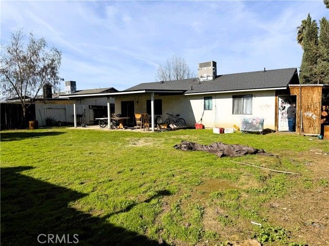 7601 Letty, Lamont, CA 93241