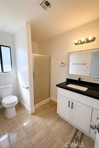 7601 Letty, Lamont, CA 93241