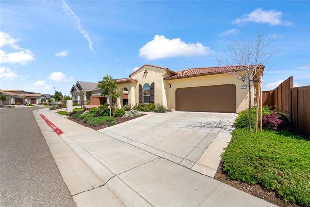 1076 Catalina Way, El Dorado Hills, CA 95762
