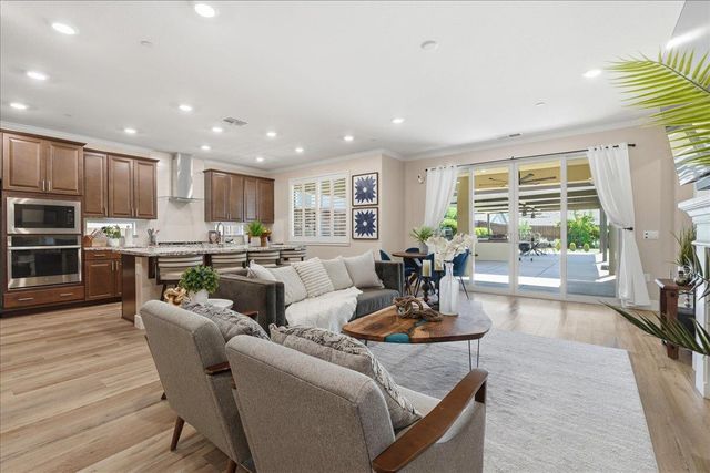 1076 Catalina Way, El Dorado Hills, CA 95762