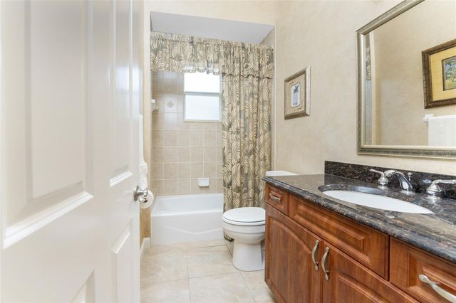 210 ROTONDA BOULEVARD E, Rotonda West, FL 33947