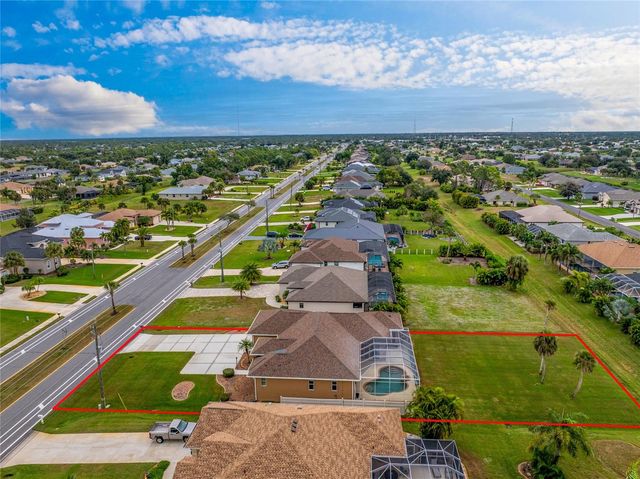 210 ROTONDA BOULEVARD E, Rotonda West, FL 33947