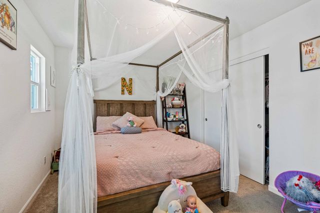 209 Dogwood Ranch Way, Patterson, CA 95363