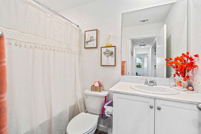 209 Dogwood Ranch Way, Patterson, CA 95363