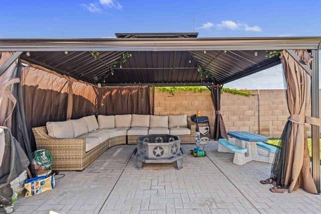 209 Dogwood Ranch Way, Patterson, CA 95363