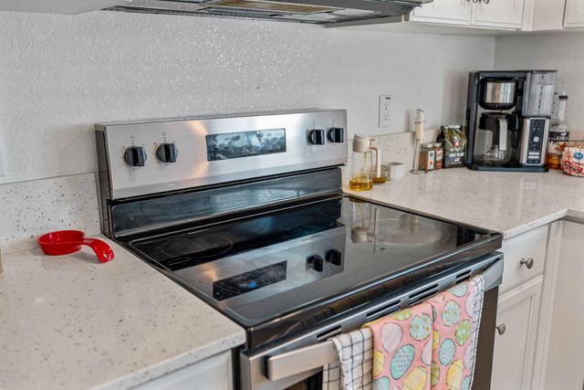 209 Dogwood Ranch Way, Patterson, CA 95363