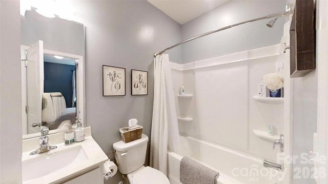 5339 Pembrey Drive, Denver, NC 28037