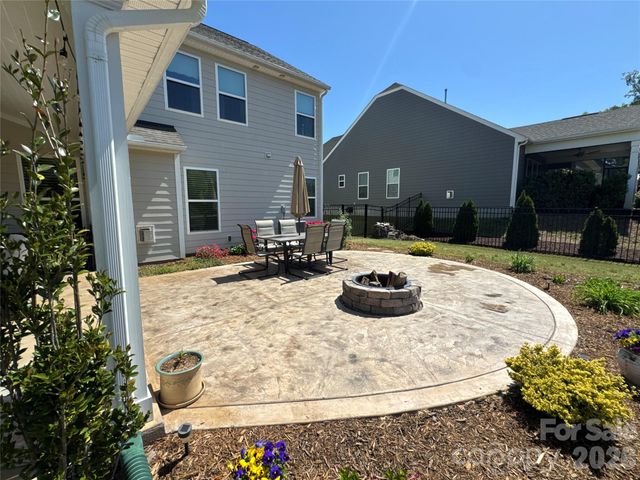 5339 Pembrey Drive, Denver, NC 28037