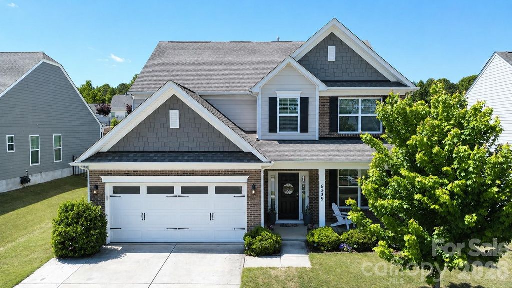 5339 Pembrey Drive, Denver, NC 28037