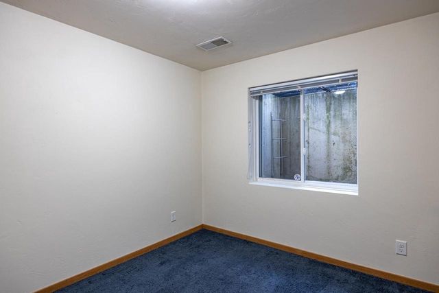 515 E OAK STREET, Kimberly, WI 54136