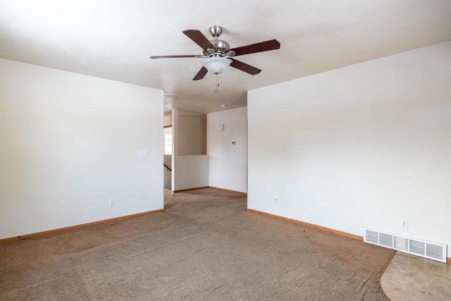 515 E OAK STREET, Kimberly, WI 54136